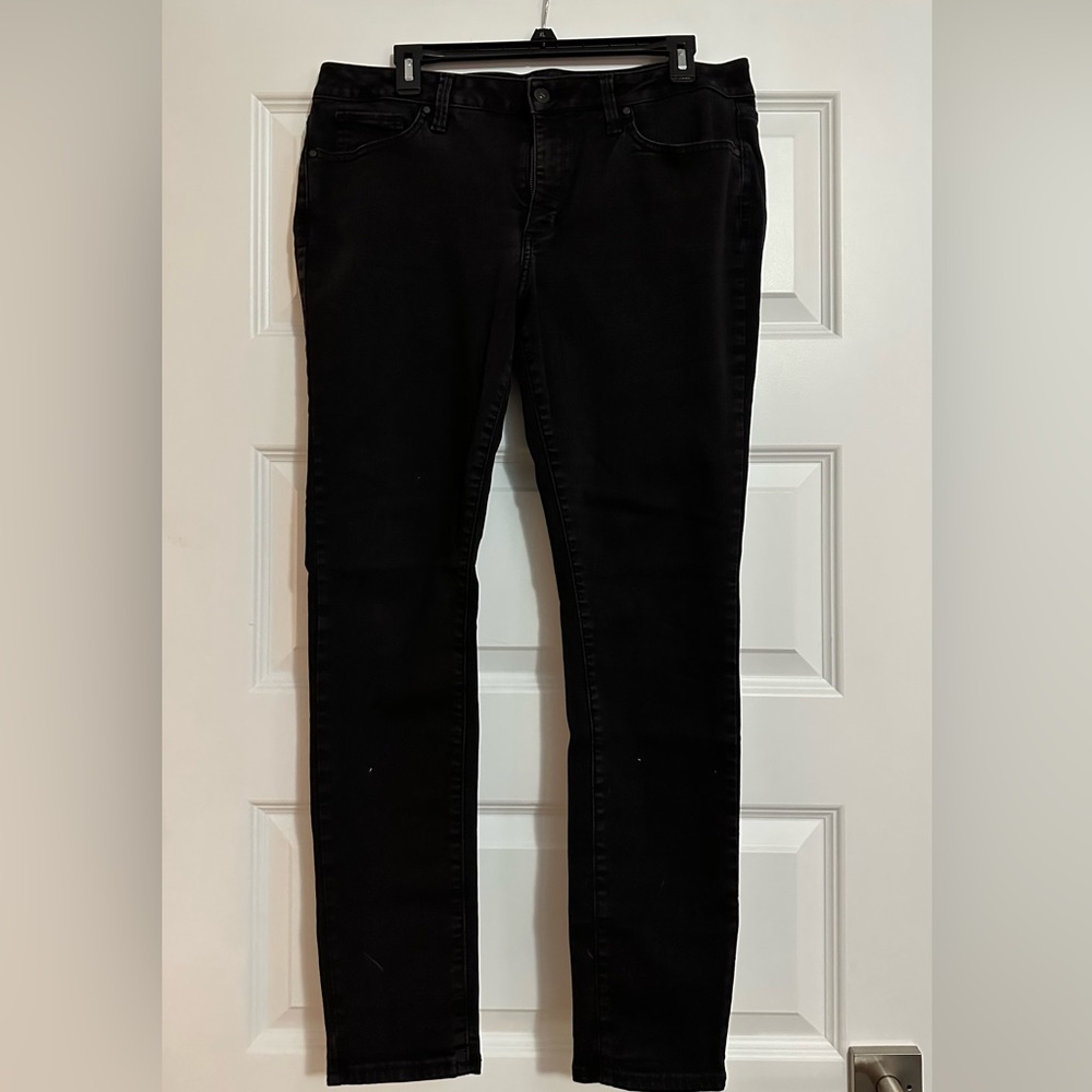 Black Ana jeans Sz 14 skinny